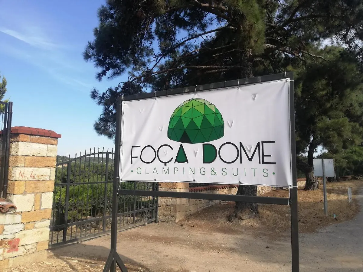 Foca Dome Glamping Suits Lodge
