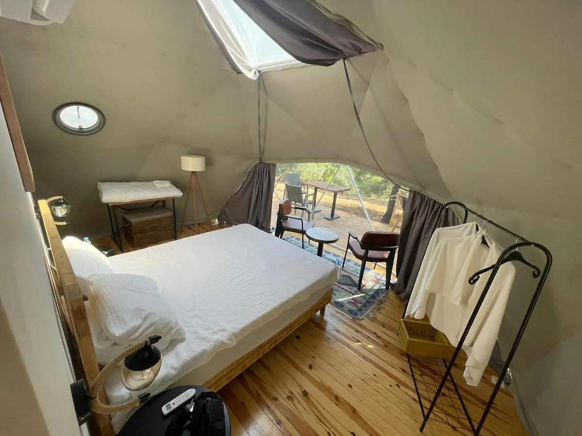 Foca Dome Glamping Suits 0*,